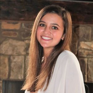 Meet your Posher, Hannah